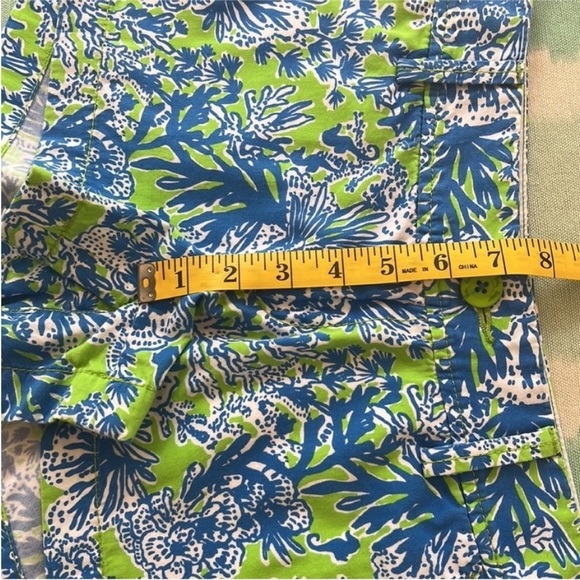 Lilly Pulitzer Limeade Biggest Fan Print
Walsh Shorts - Picture 10 of 11